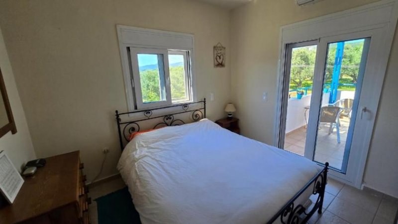 Gavalomouri Kreta, Gavalomouri: Maisonette-Wohnung in einem malerischen Dorf mit Bergblick zu verkaufen Wohnung kaufen